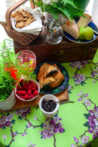 Emerson Floral in Apple Green