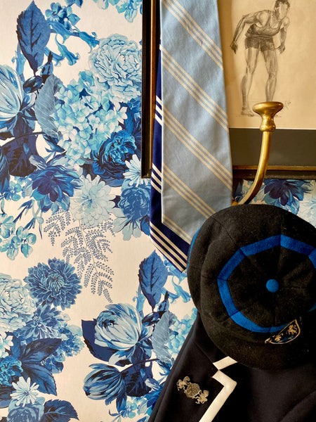 Jane Floral Wallpaper in Porcelain