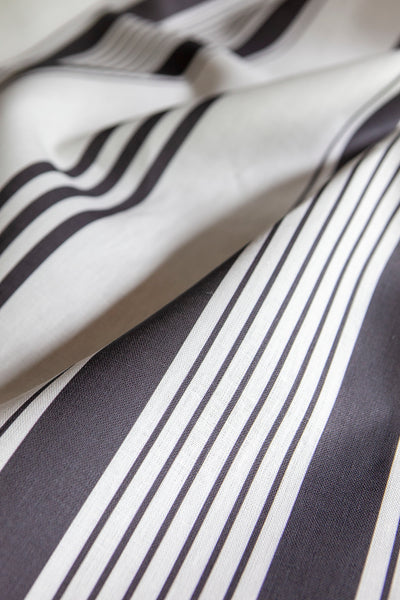 Jericho Grand Awning Stripe in Pea Coat Navy