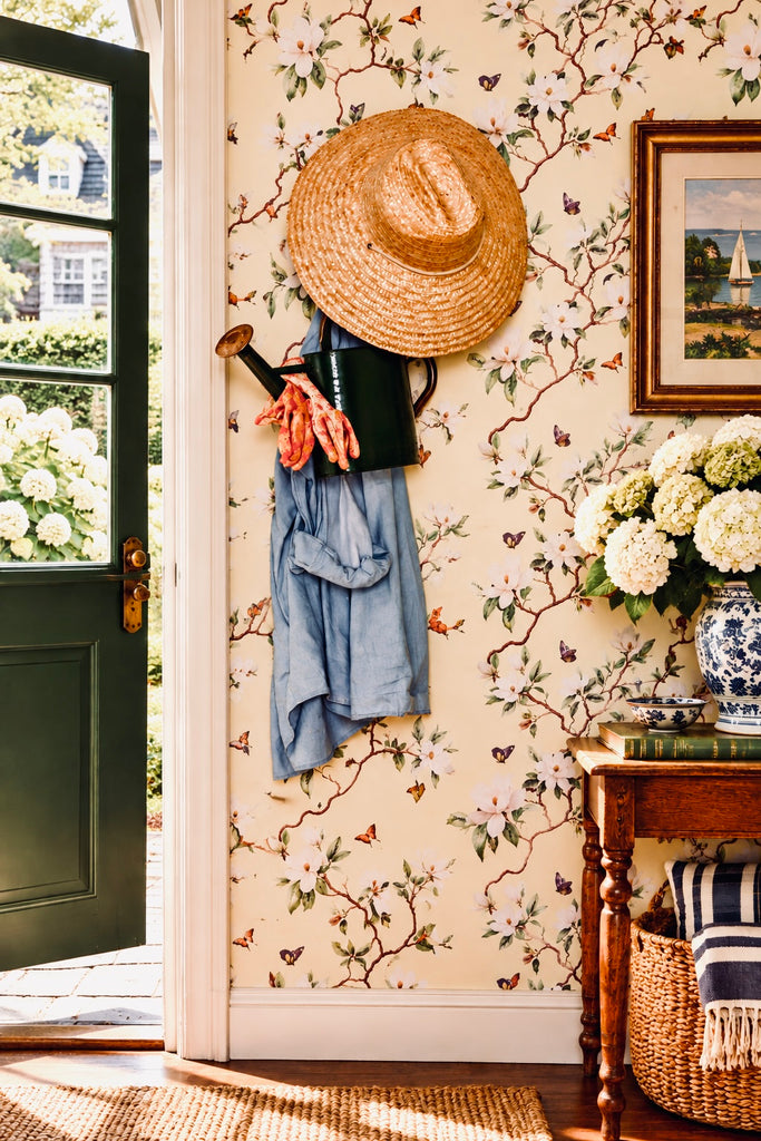 Hawthorne Floral Wallpaper in Sunporch Yellow