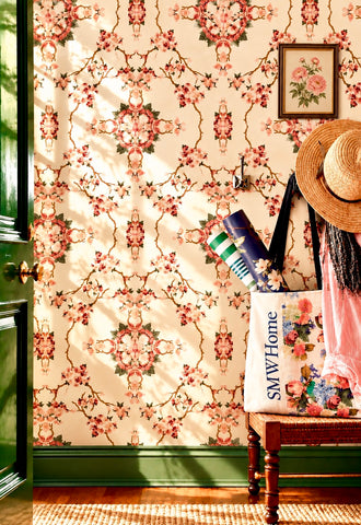 Emerson Floral Wallpaper in Gardenia White